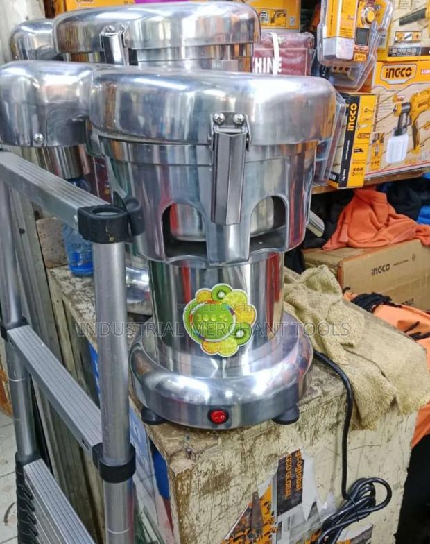 Good Commercial Juicer - main view