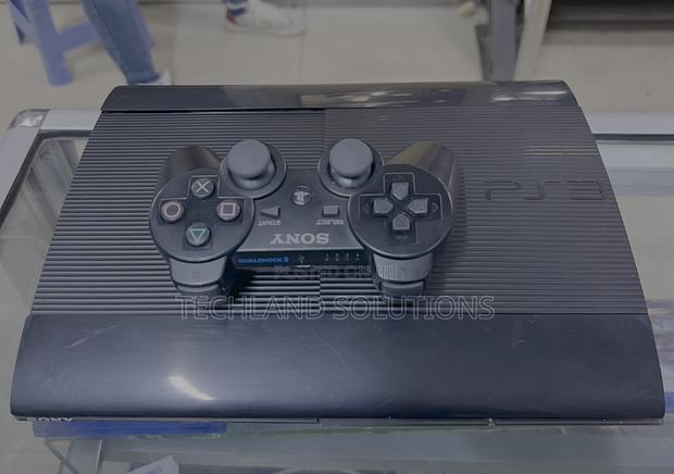 Black Chipped Ps3 Superslim Console - main view