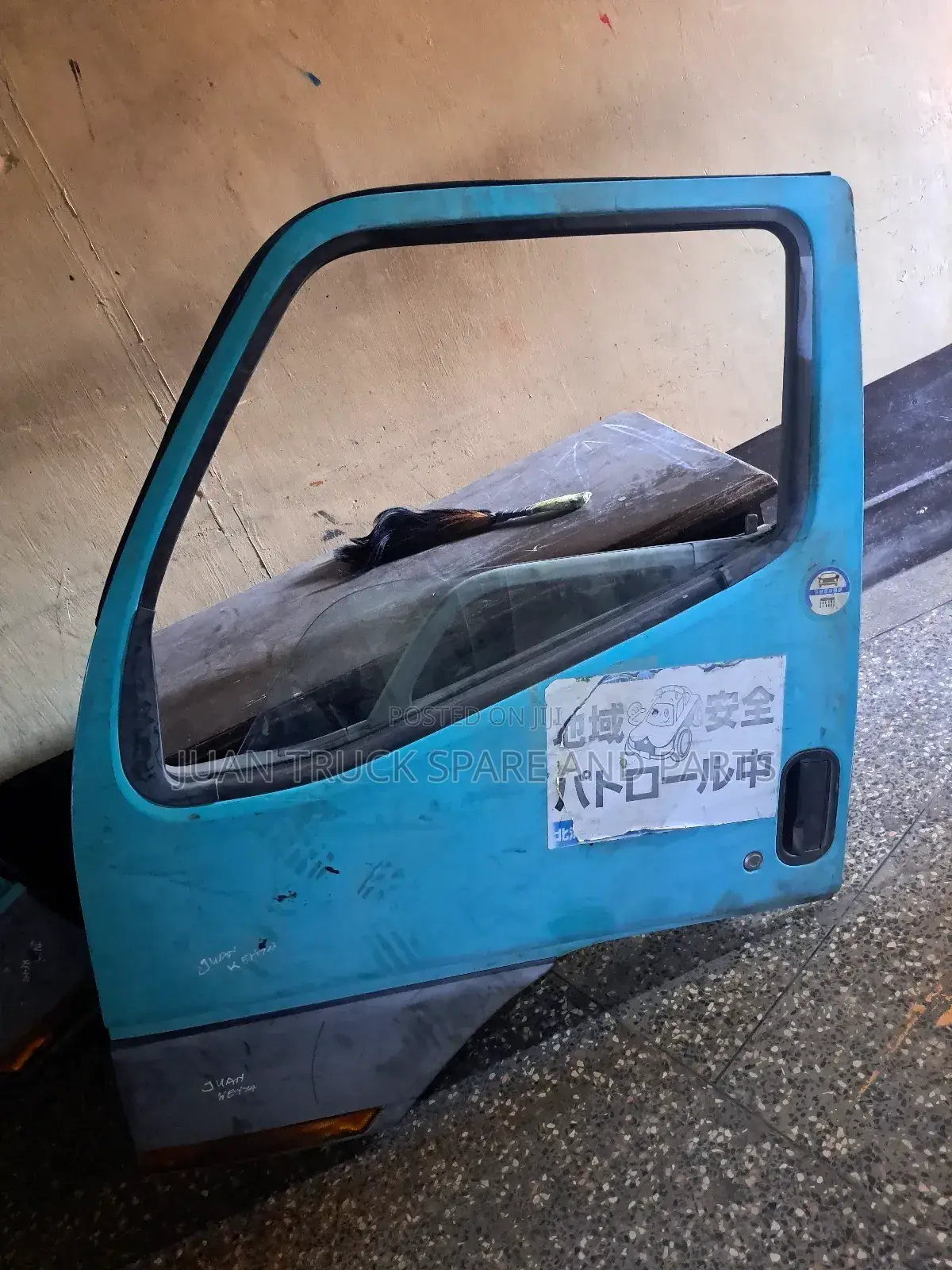 Canter or Fh Door Assembly