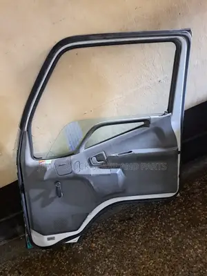 Canter or Fh Door Assembly
