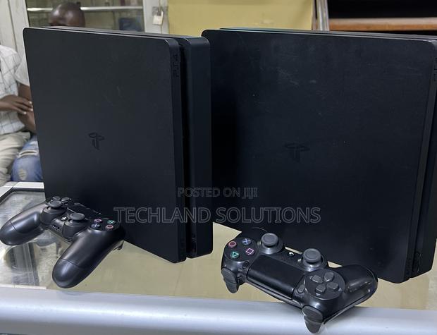 Matte Black Chipped Ps4 Slim - thumbnail 4
