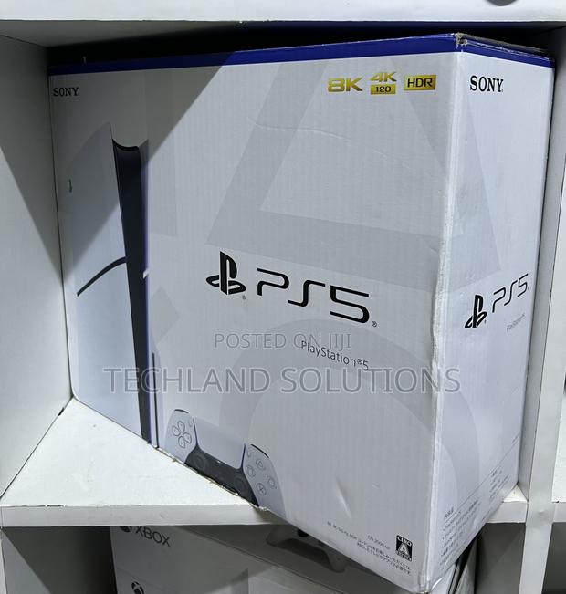 New Ps5 Slim Console White - thumbnail 2