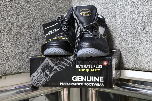 Ultimate Plus Ankle Support Boot