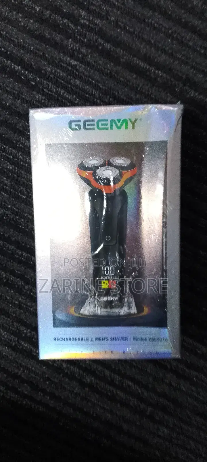 Geemy Rechargeable Men Shaver and Smother Machine
