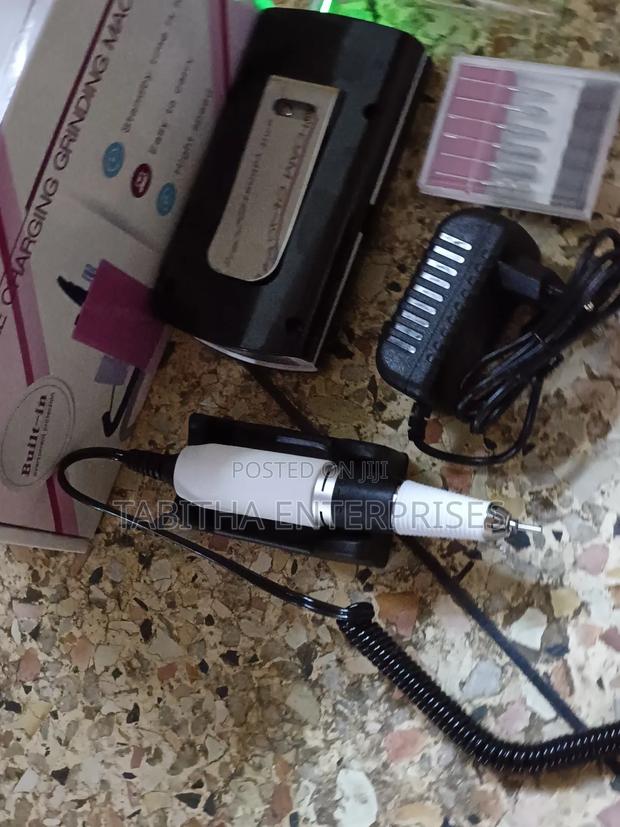 Cordless Nail Grinding Machine - main view