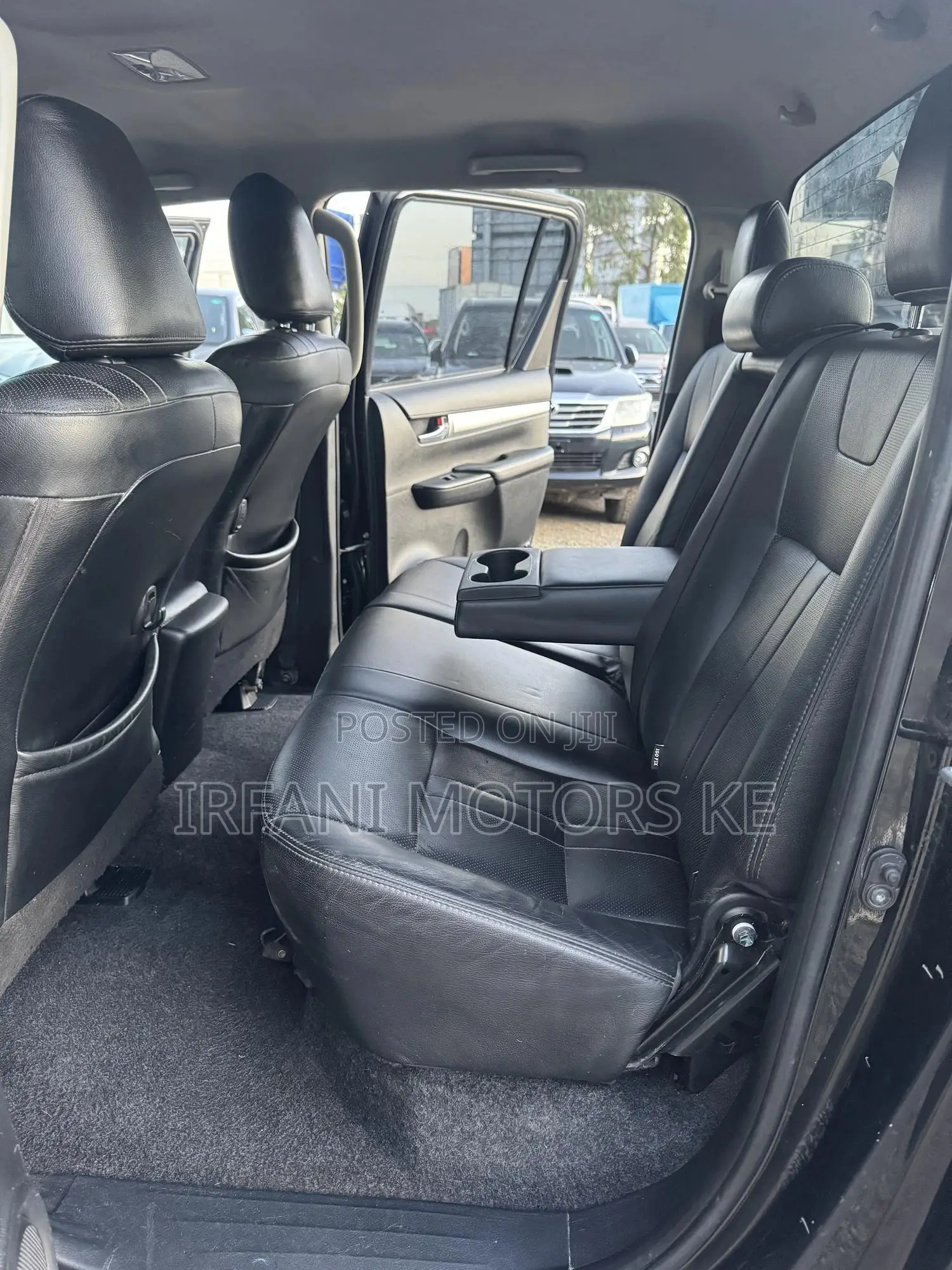 Toyota Hilux SR5+ 4x4 2017 Black
