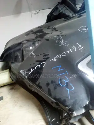 Nissan X-Trail Nt32 Rear Wing