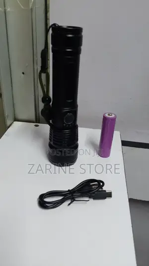Rechargeable P50 Zooming Torch