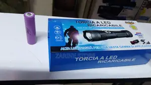 Rechargeable P50 Zooming Torch