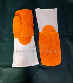 Mitt Leather Oven Gloves - main view