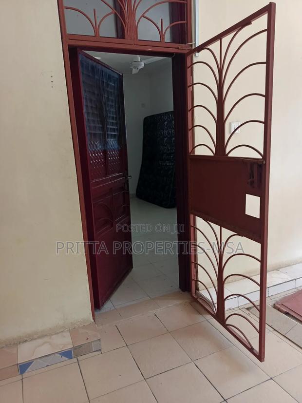 1bdrm Bedsitter in Affluent Nyali for rent - thumbnail 3
