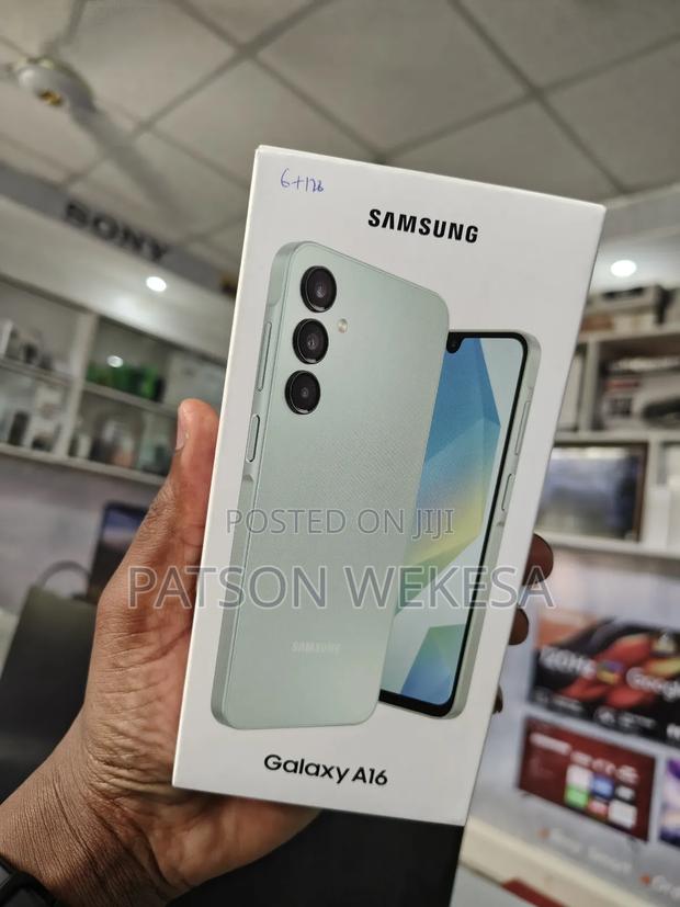 New Samsung Galaxy A16 128 GB Green - main view