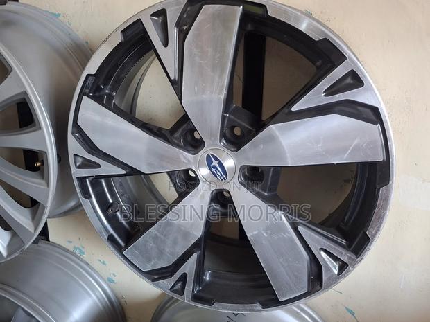 Rims Size 18 Subaru Forester 2018 Model - main view