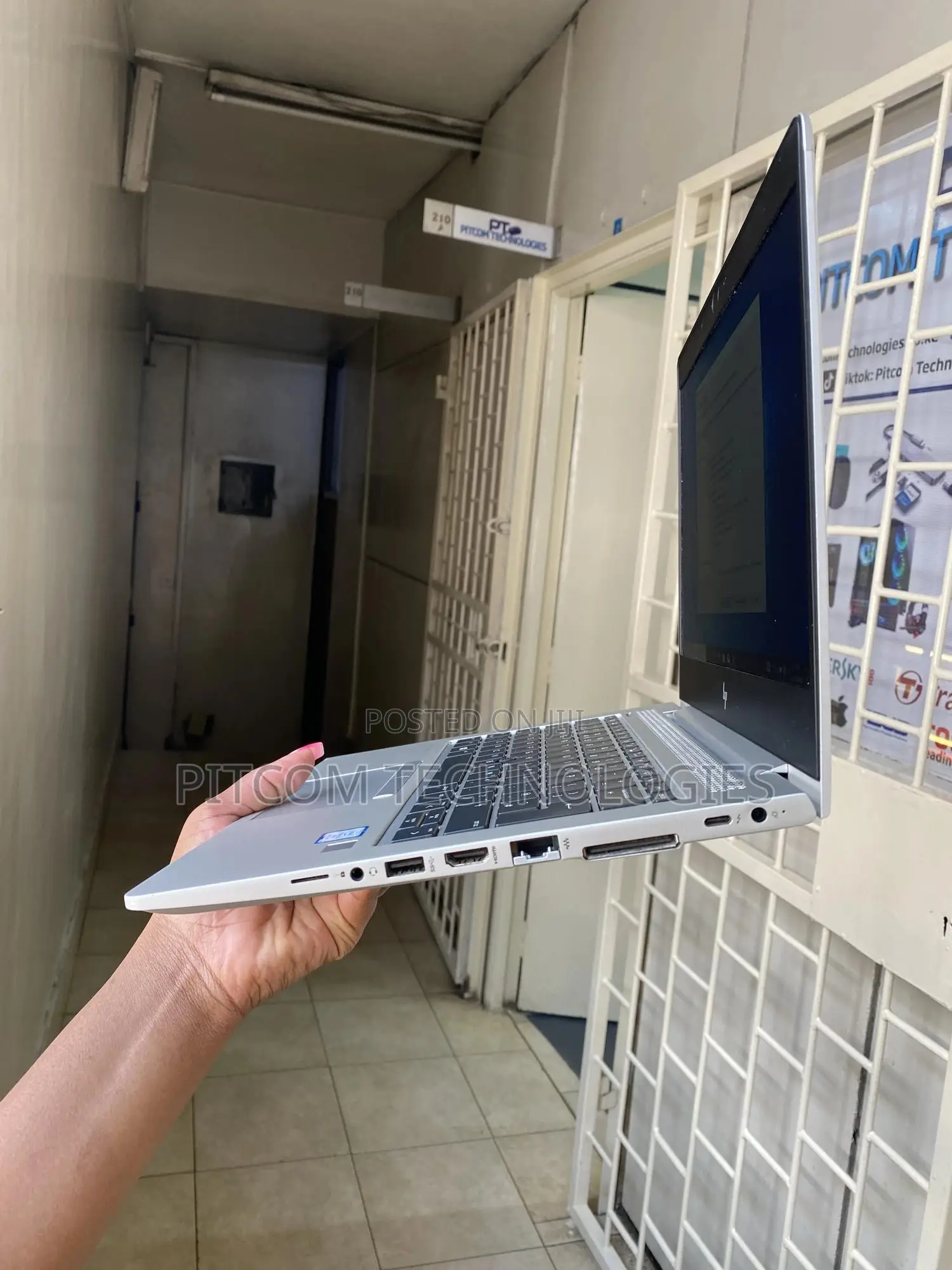 Laptop HP EliteBook 830 G5 16GB Intel Core I5 SSD 256GB