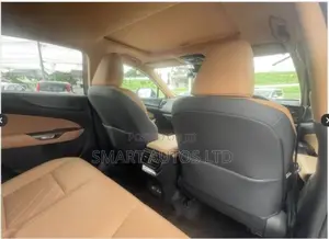 Lexus NX 250 FWD 2021 Silver