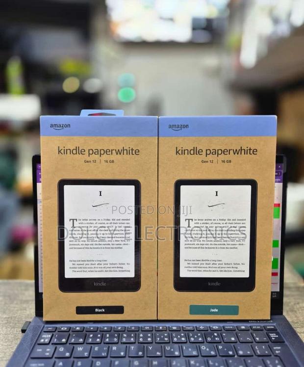 New Amazon Kindle Paperwhite 16 GB Black - thumbnail 2