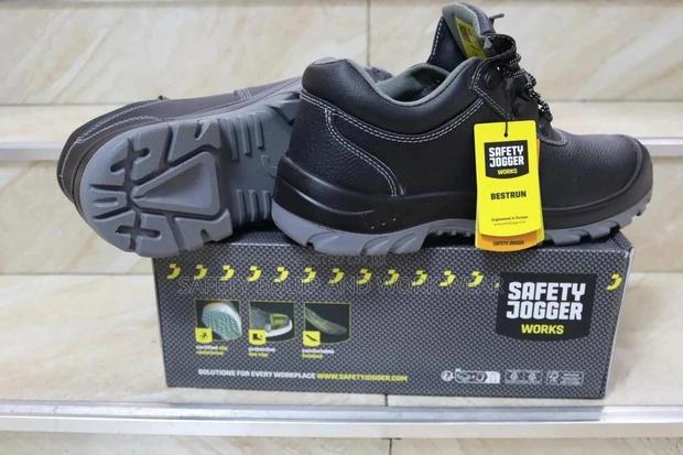Bestrun Boots With A Superior Grip