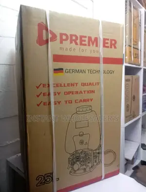 Premier 4 Stroke Knapsack