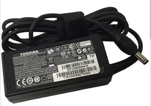 Toshiba Power Adapter 19v 2.37A