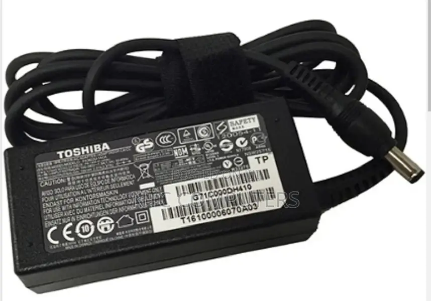 Toshiba Power Adapter 19v 2.37A