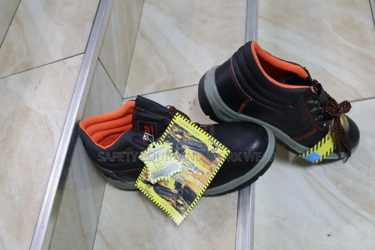 Rocklander Boots With A Padded Insole