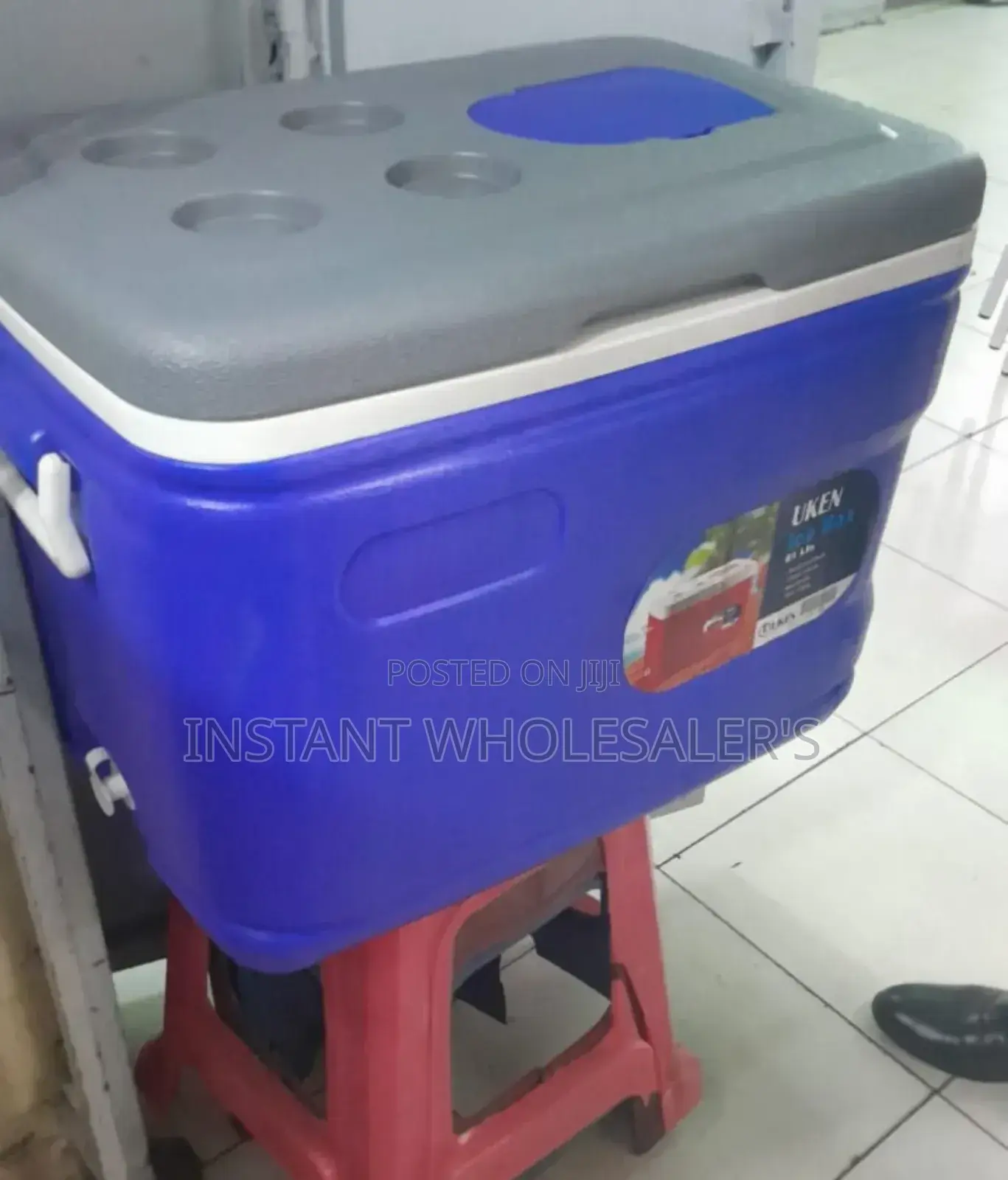 UKEN 61litres Cooler Box