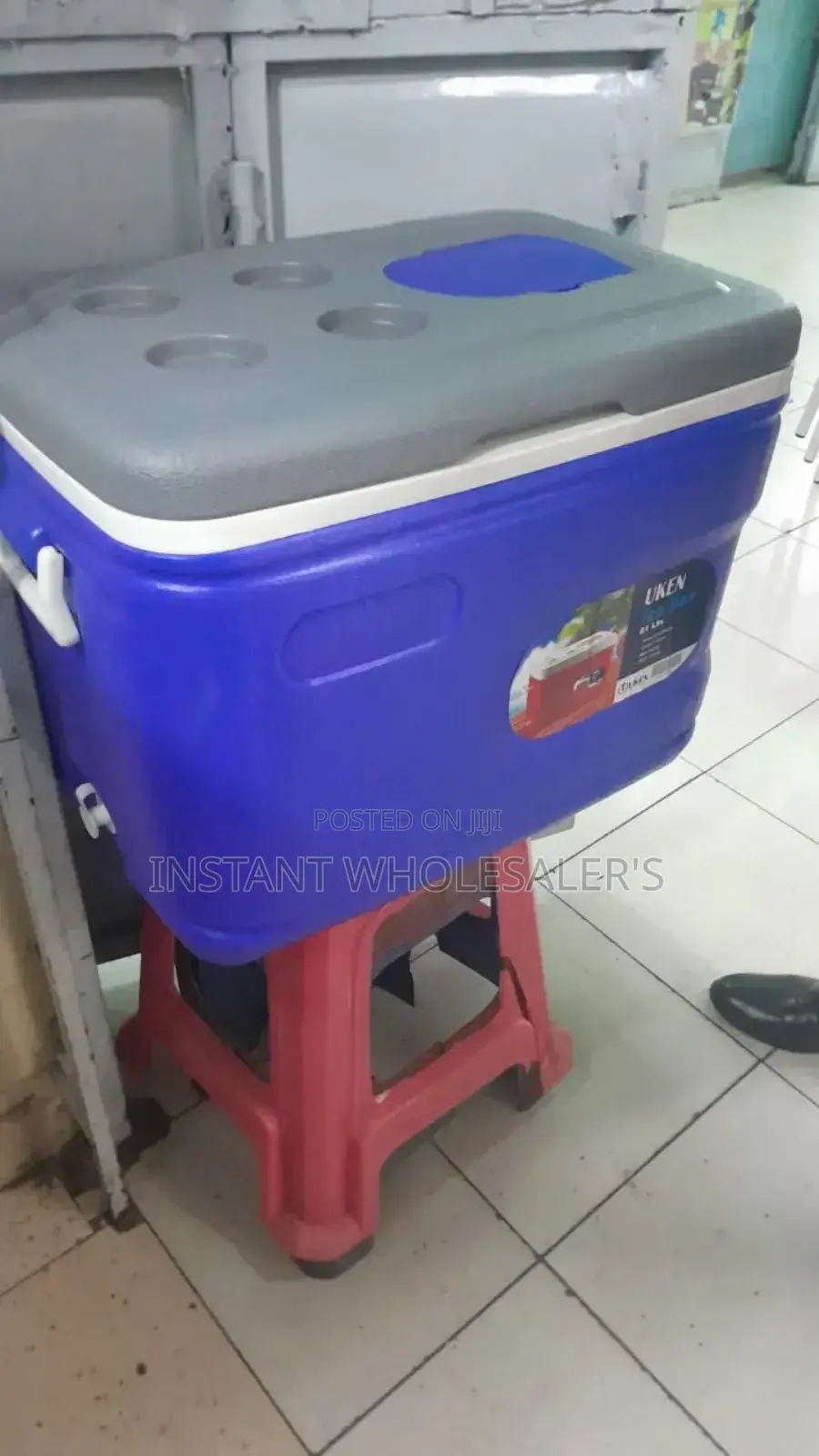High Quality UKEN 61litres Cooler Box