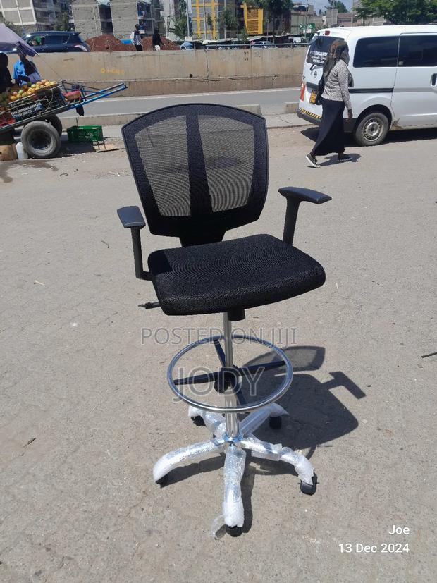 Digital Counter/Reception Office Chair - thumbnail 2