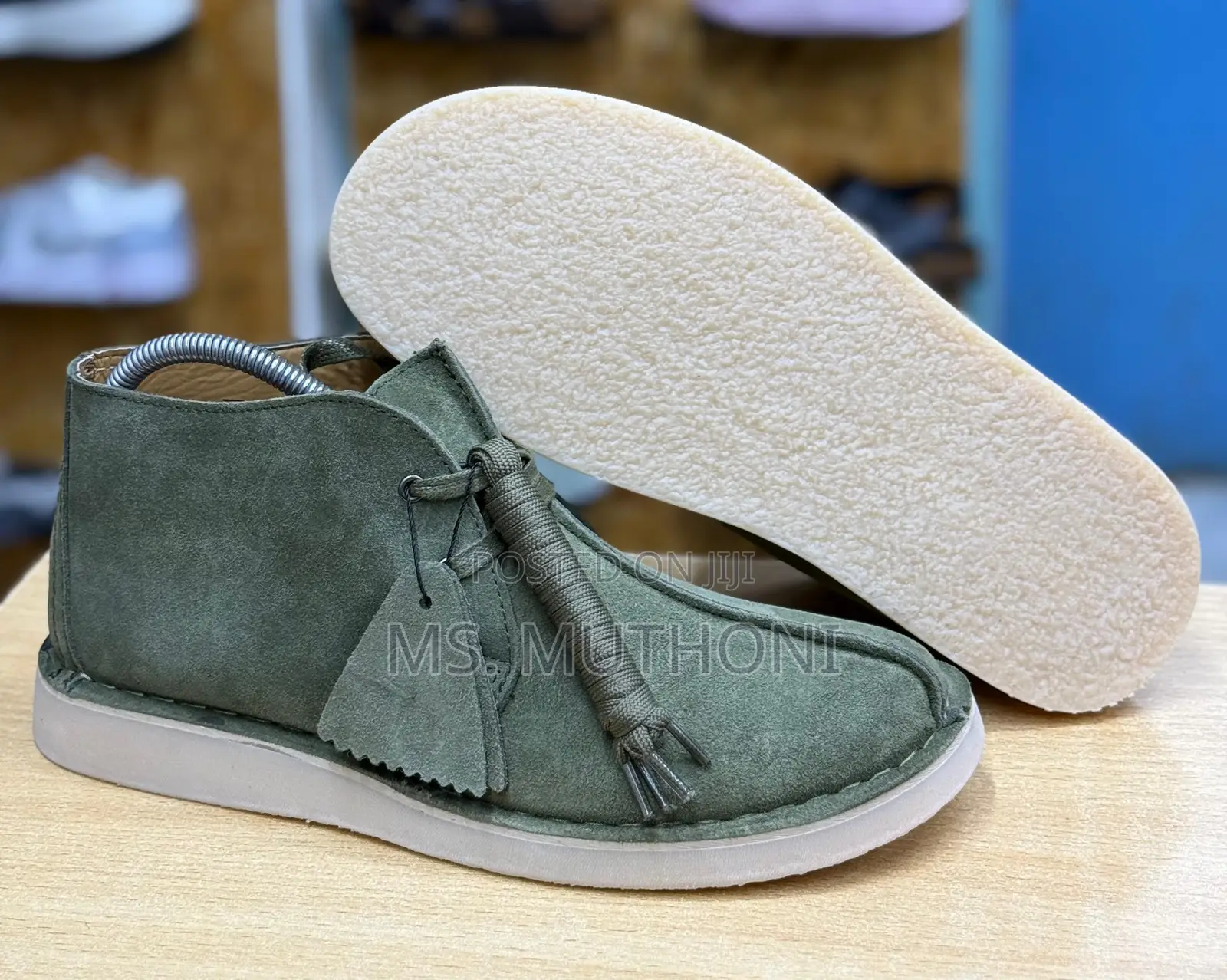 Clarks Suede / Bank Robber Size 40-45