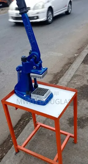 The Paramount Blue Imported Chips Cutter