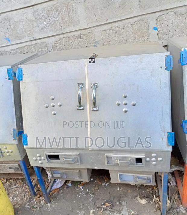 The Paramount Original Charcoal Oven - main view