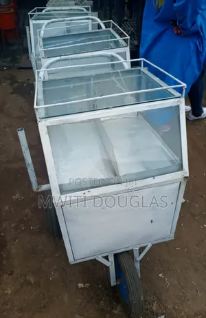The Paramount Original Eggs Trolley