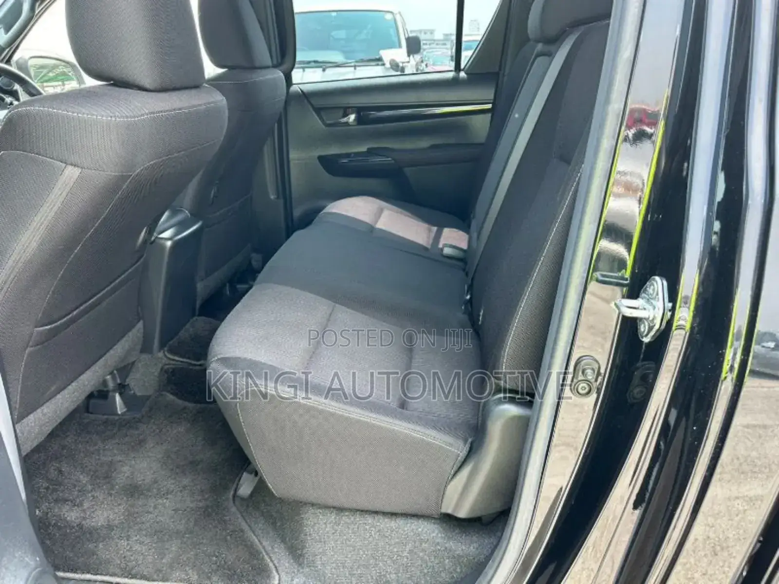 Toyota Hilux Revo Double Cab Deisel 2.4 RWD 2018 Black