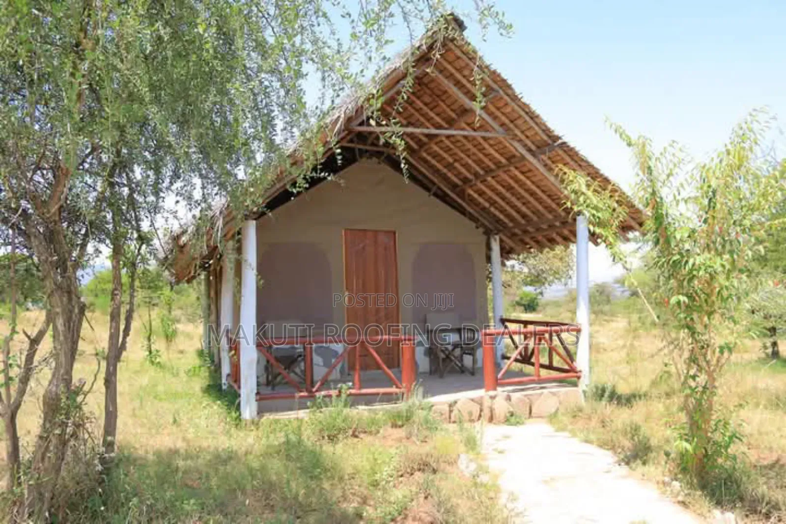 Makuti Dealer in Amboseli