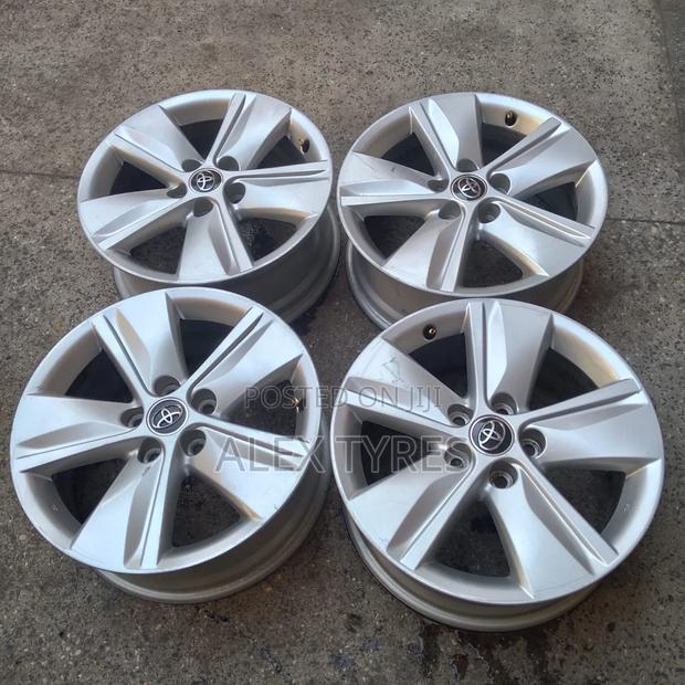 Size 17 Inches Harrier Original Brand New Rims Set