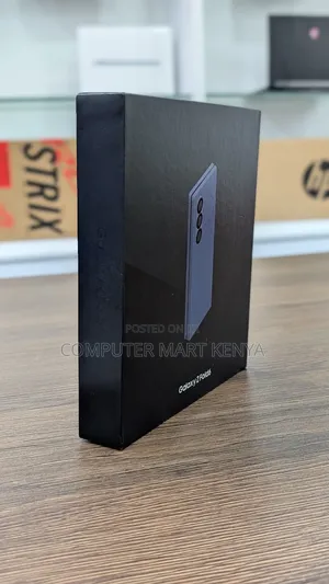 New Samsung Galaxy Z Fold6 256 GB Blue