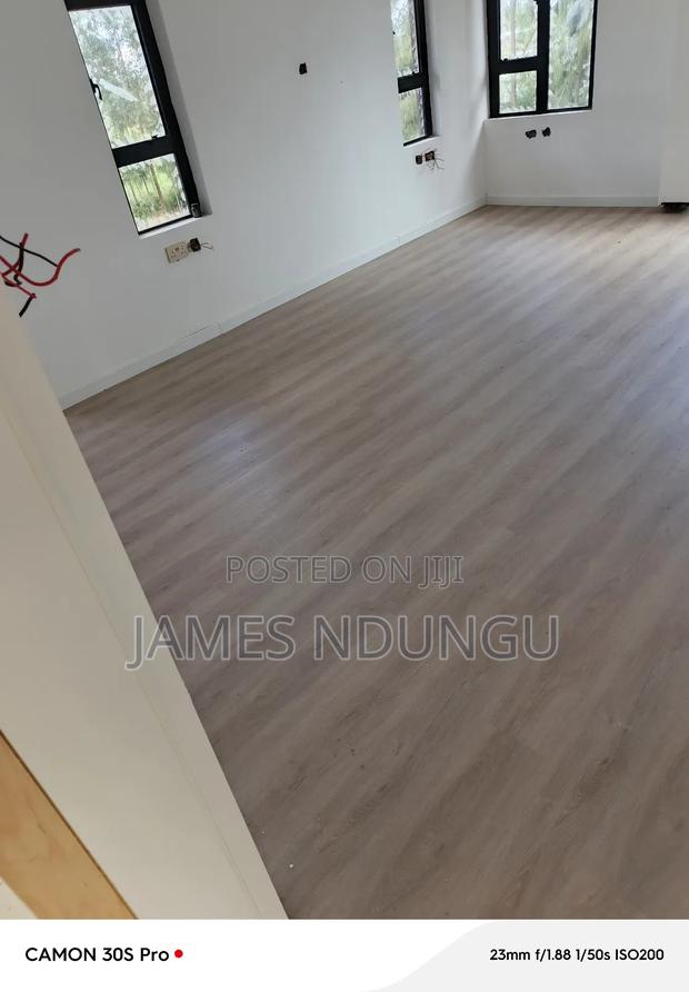 SPC Flooring - thumbnail 3
