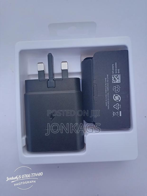 45W Type C to Type C PD Power Adapter - thumbnail 2