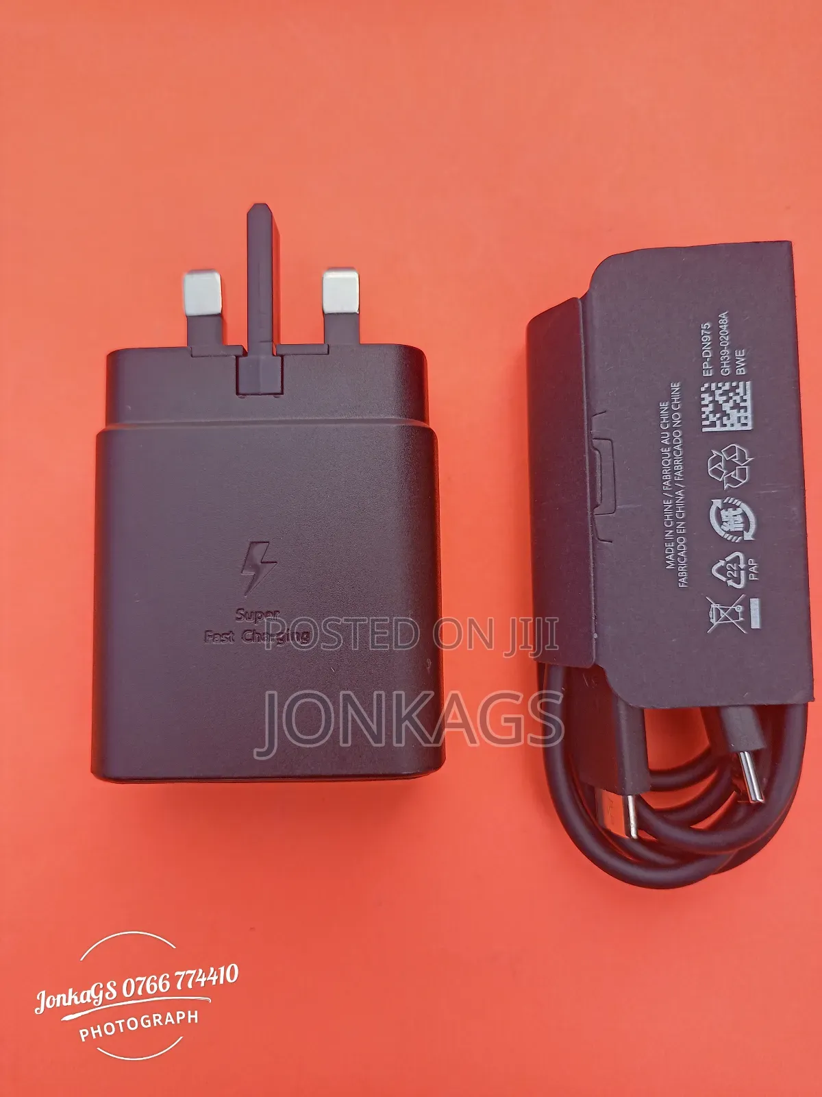 Super Fast Charging Adapter PD 45W Type C to Type C