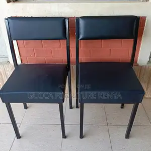 Office Chairs:Black Stackable Catalina Visitors Office Chair