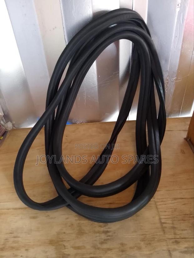 Toyota Probox/Hiace 5l/3l Boot Rubber