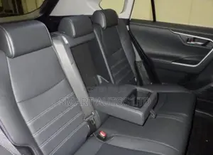 Toyota RAV4 2019 Off white