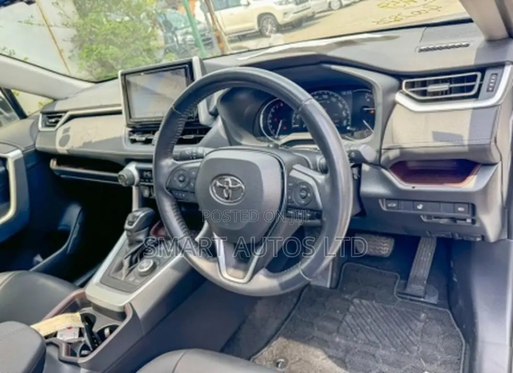 Toyota RAV4 2019 Off white