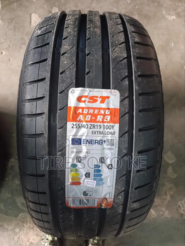 255/40r19 CST Adreno Ad-R9 - main view