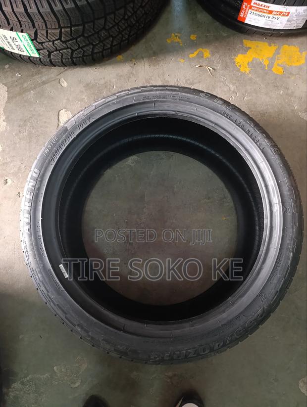 255/40r19 CST Adreno Ad-R9 - thumbnail 3