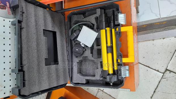 Dewalt Laser Level With Stand - thumbnail 3