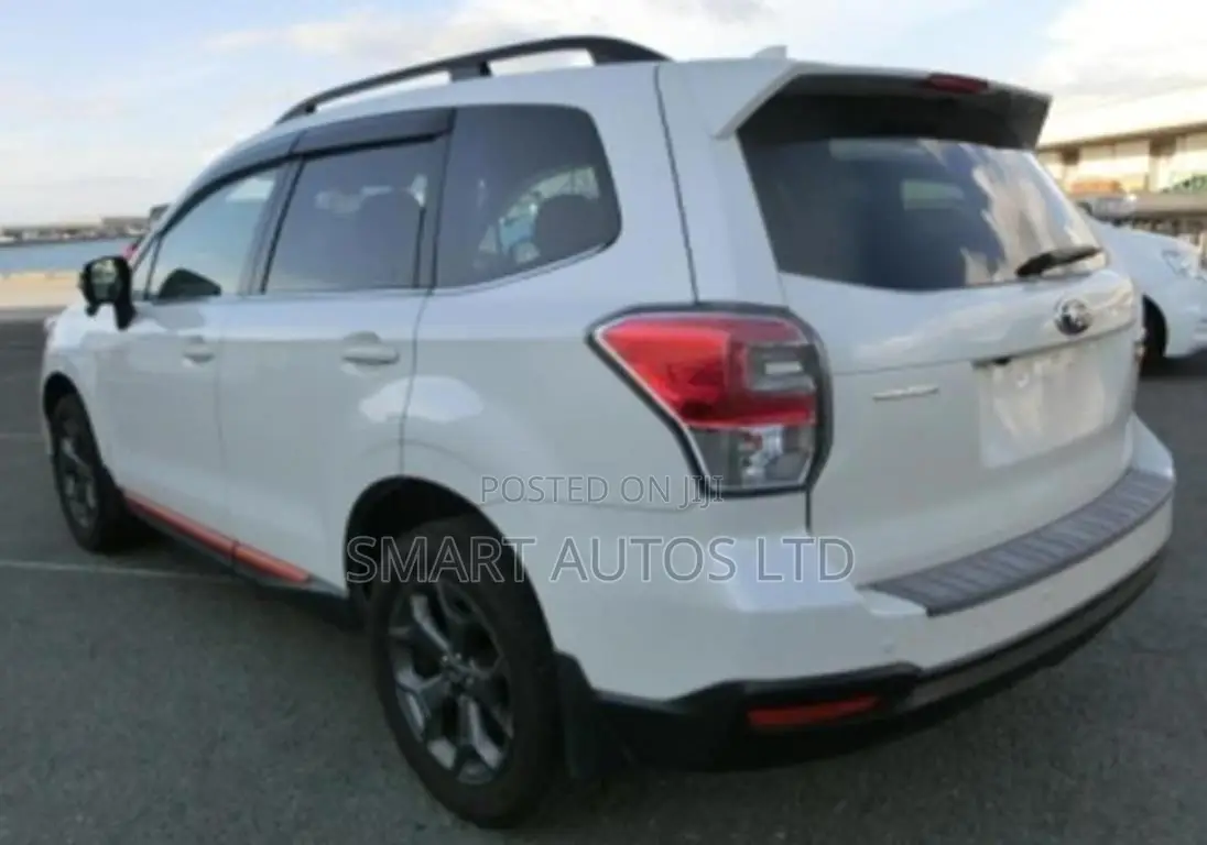 Subaru Forester 2017 White