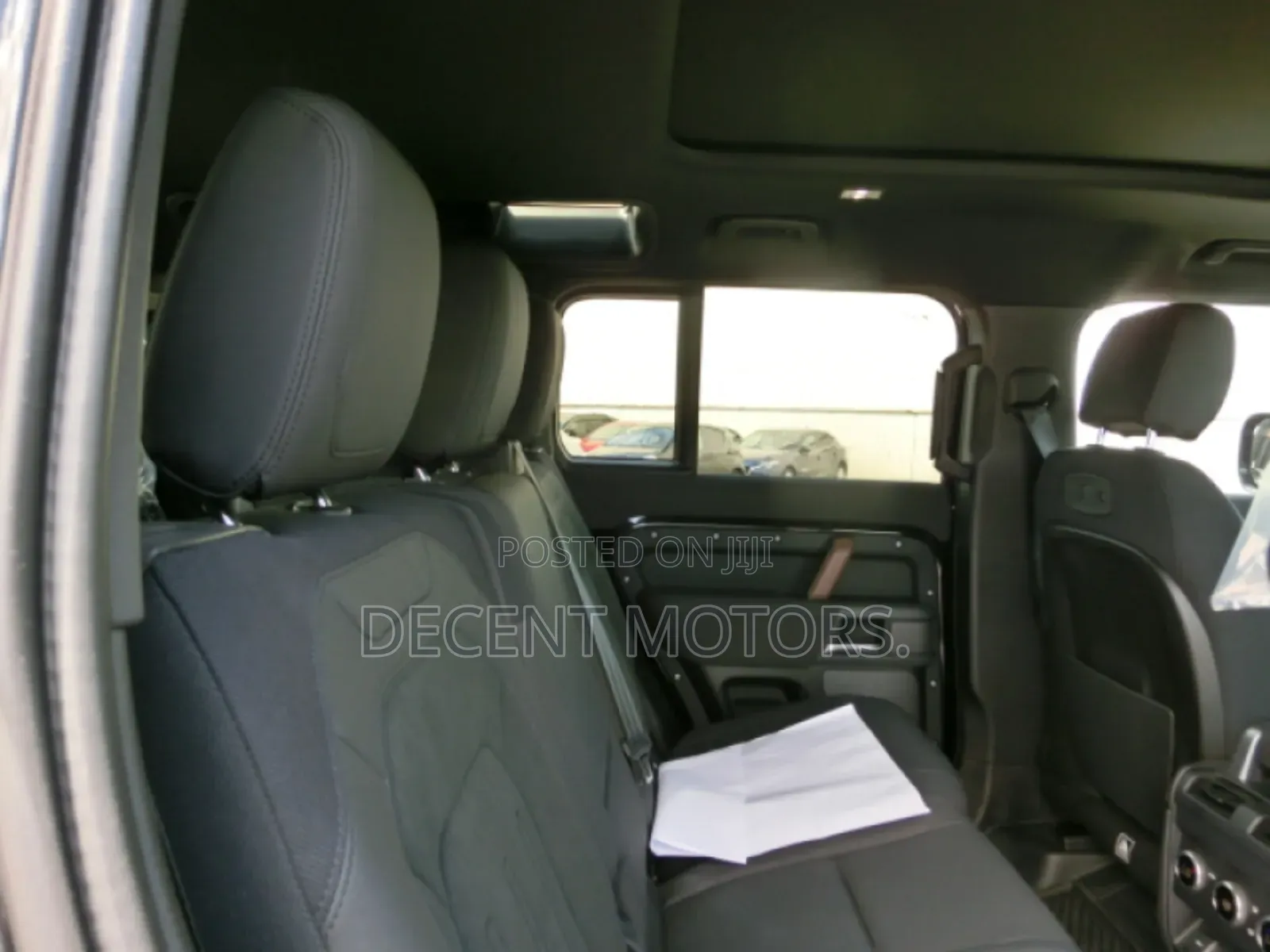 Land Rover Defender X-Dynamic SE 2021 Black
