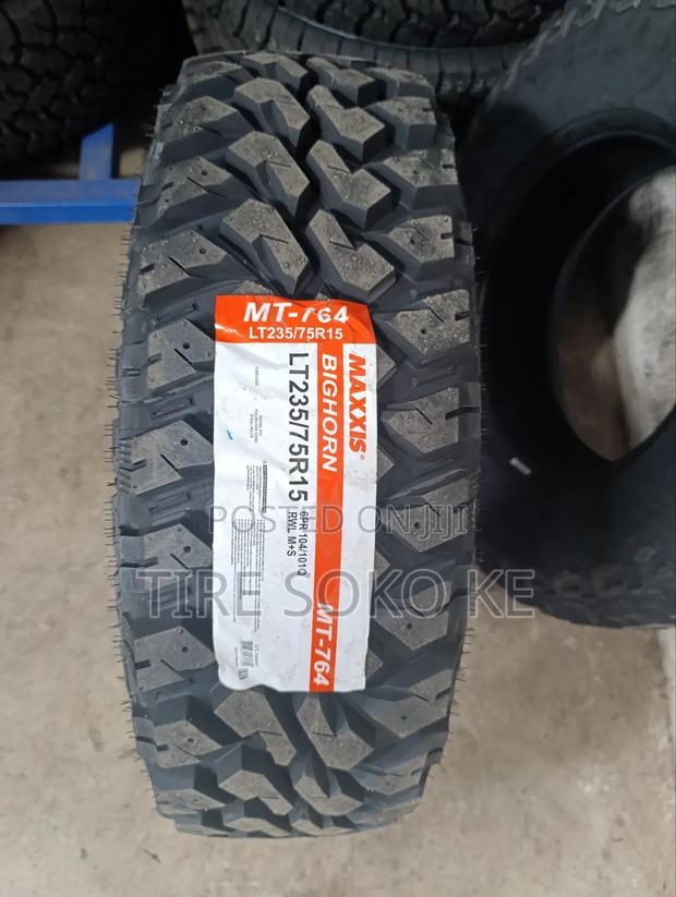 Maxxis 235/75r15 Bighorn Mt764