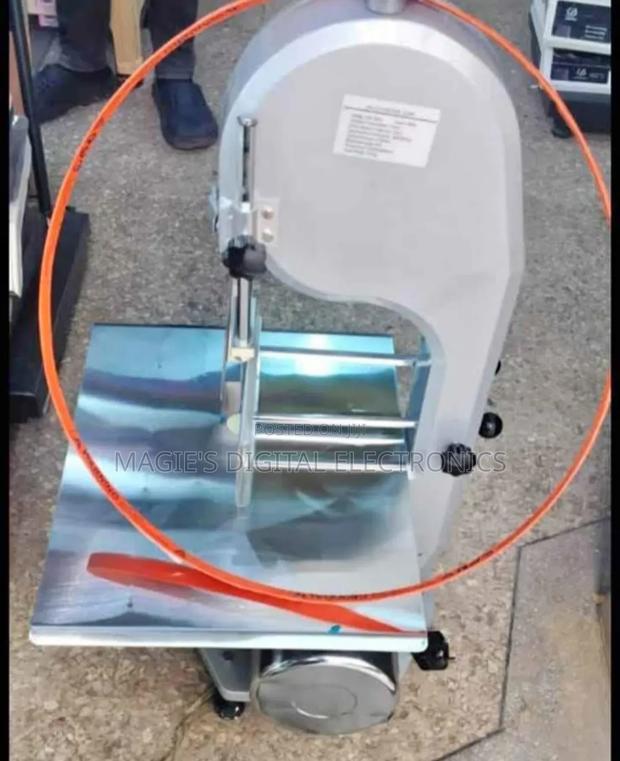 Efficient Bonesaw Machine - main view